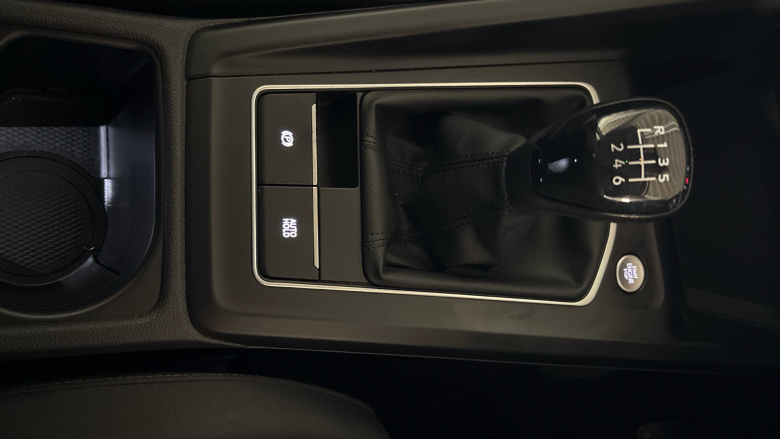 Volkswagen Golf 1.5 TSI 150 Life 5dr Petrol Hatchback